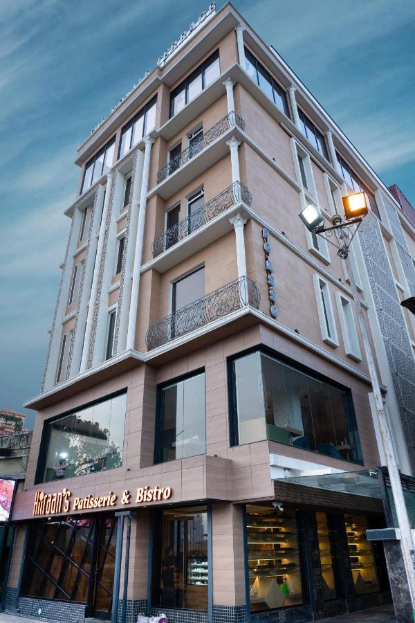 Poiisse Hotell Calcutta Exteriör bild